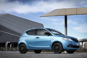 Lancia Ypsilon Hybrid EcoChic Maryne 2020 года 